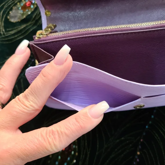 SOLD Louis Vuitton EPI long wallet/Clutch - Picture 11 of 13
